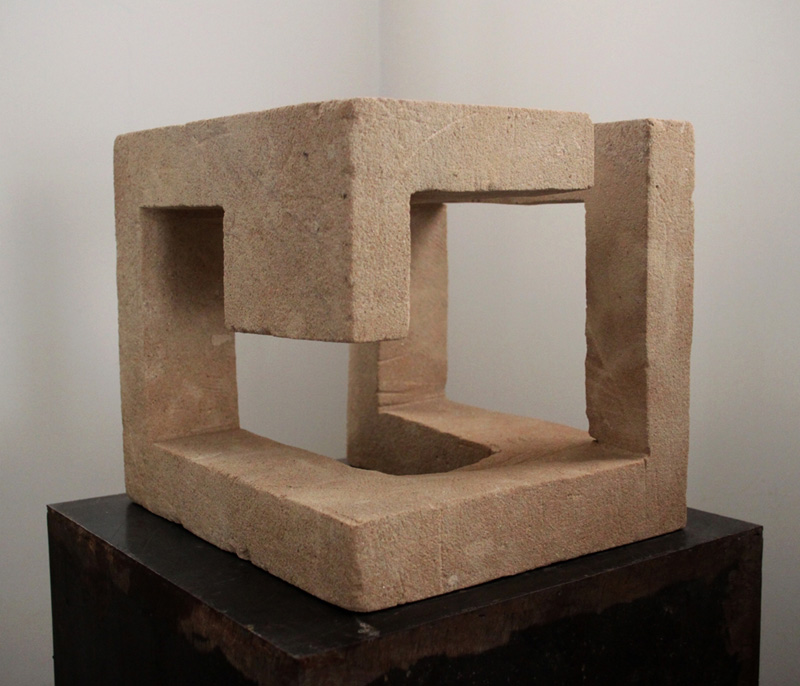 Gabriel_Diaz-escultura-2010-sin_título-arenisca-3